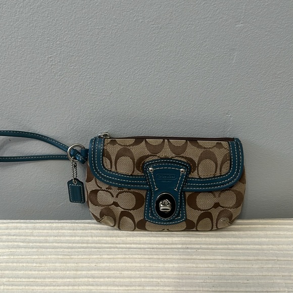 COACH Wristlet - Picture 2 of 10